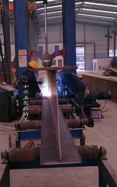 甘肃凉州钢结构厂H型钢组立机